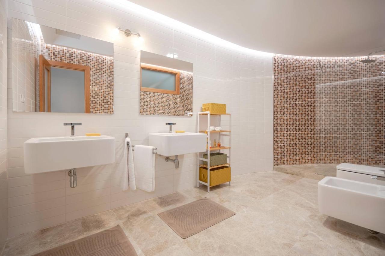 The Moss - Luxury Villa In Corralejo Near The Beach Bagian luar foto